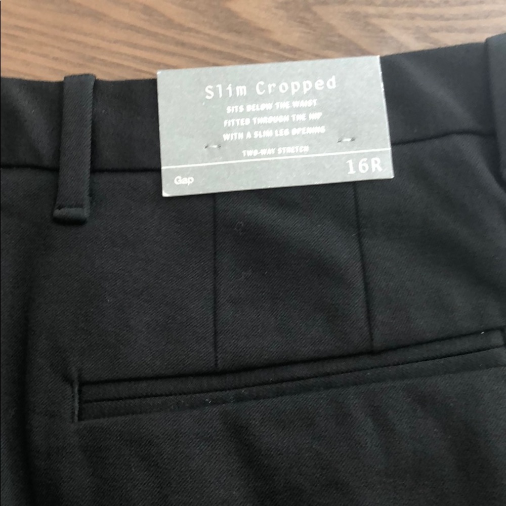 Gap slim cropped pants